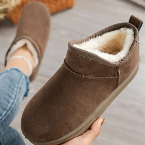 Shoes - Brown Fur Lined Thermal Ankle Winter Boot